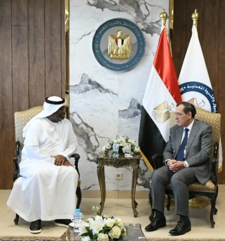 طارق الملا يلتقي بالرئيس التنفيذي لشركة أدنوك الإماراتية لبحث خطط الشركة للتوسع فى السوق المصرى