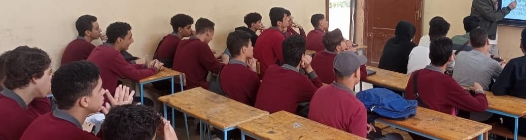 انتشار الفوضى والتسيب بامتحانات الثانوية العامة بمدرسة أحمد الرفاعي ببهناي الباجور بالمنوفية
