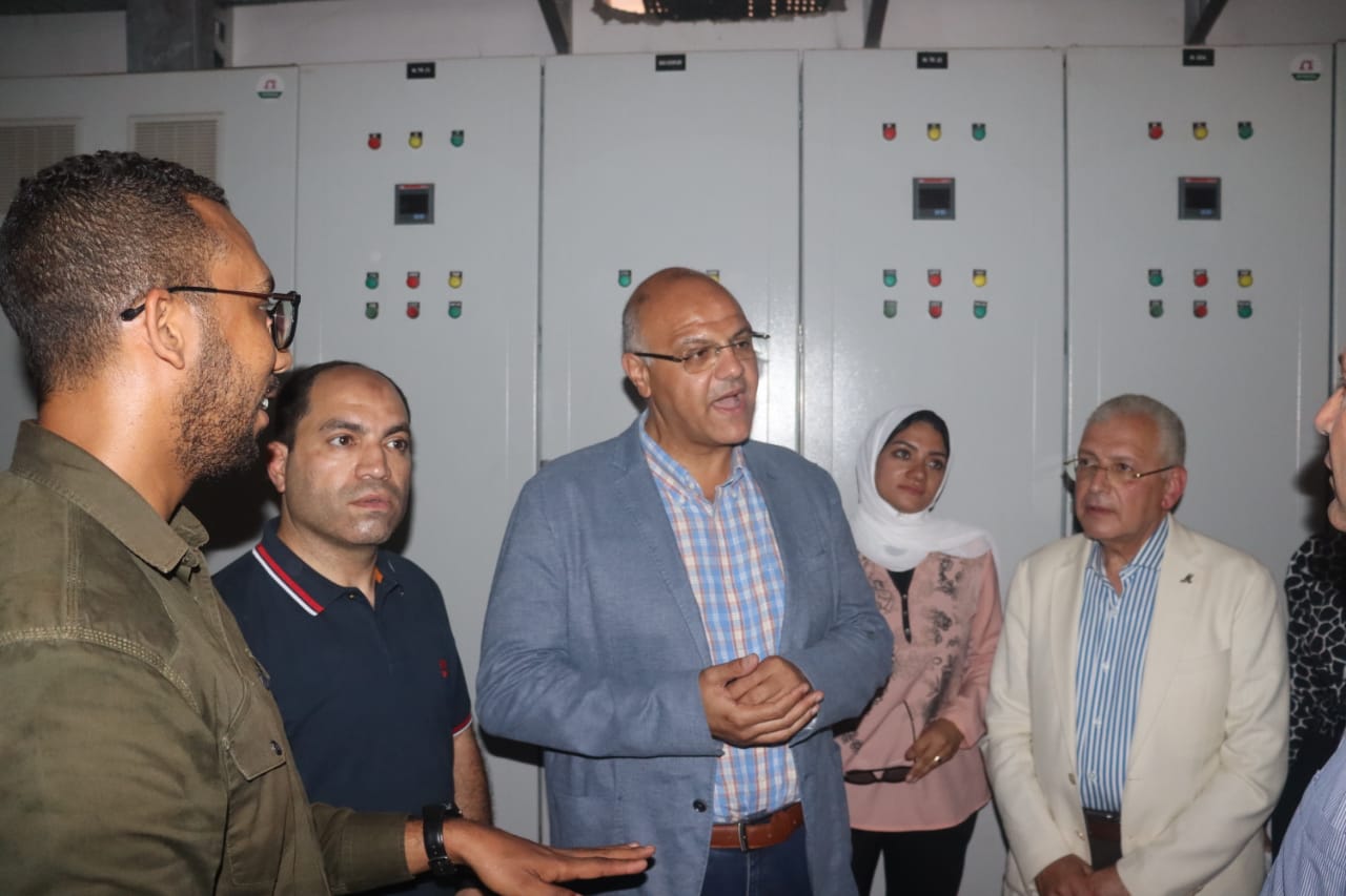 عاجل.. محافظ القليوبية يعفي رئيس مدينة بنها من منصبه ويُكلف اللواء طارق ماهر بِرئاسة المدينة