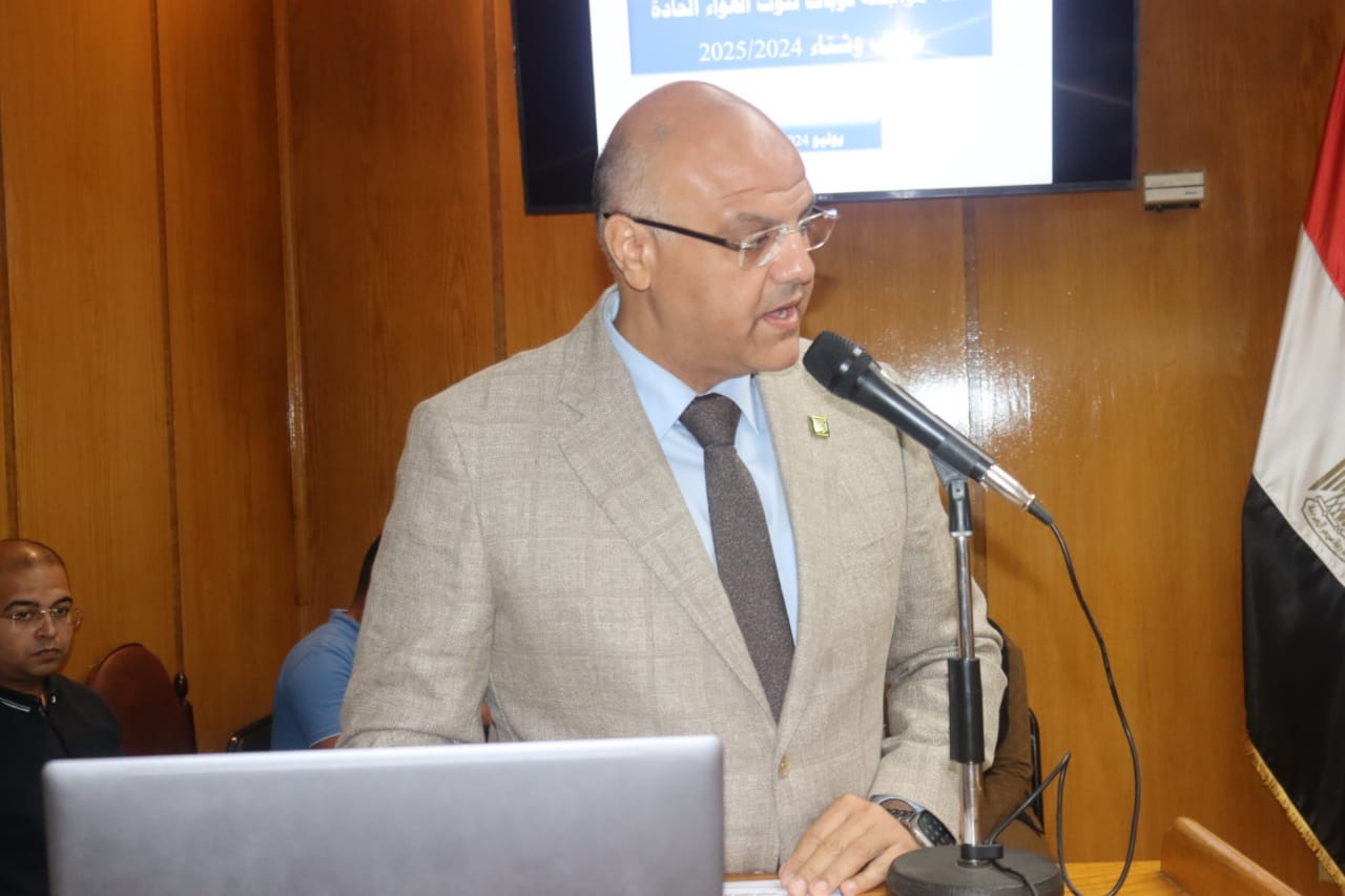 محافظ القليوبية يهنئ الطالبة مريم ماهر  لحصولها على المركز الثاني على مستوي الجمهورية بالشهادة الثانوية الأزهرية 