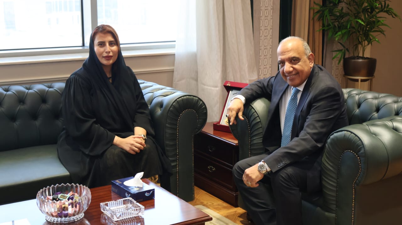 وزير الكهرباء يستقبل سفيرة الإمارات لتعزيز التعاون في مجال الطاقة المتجددة