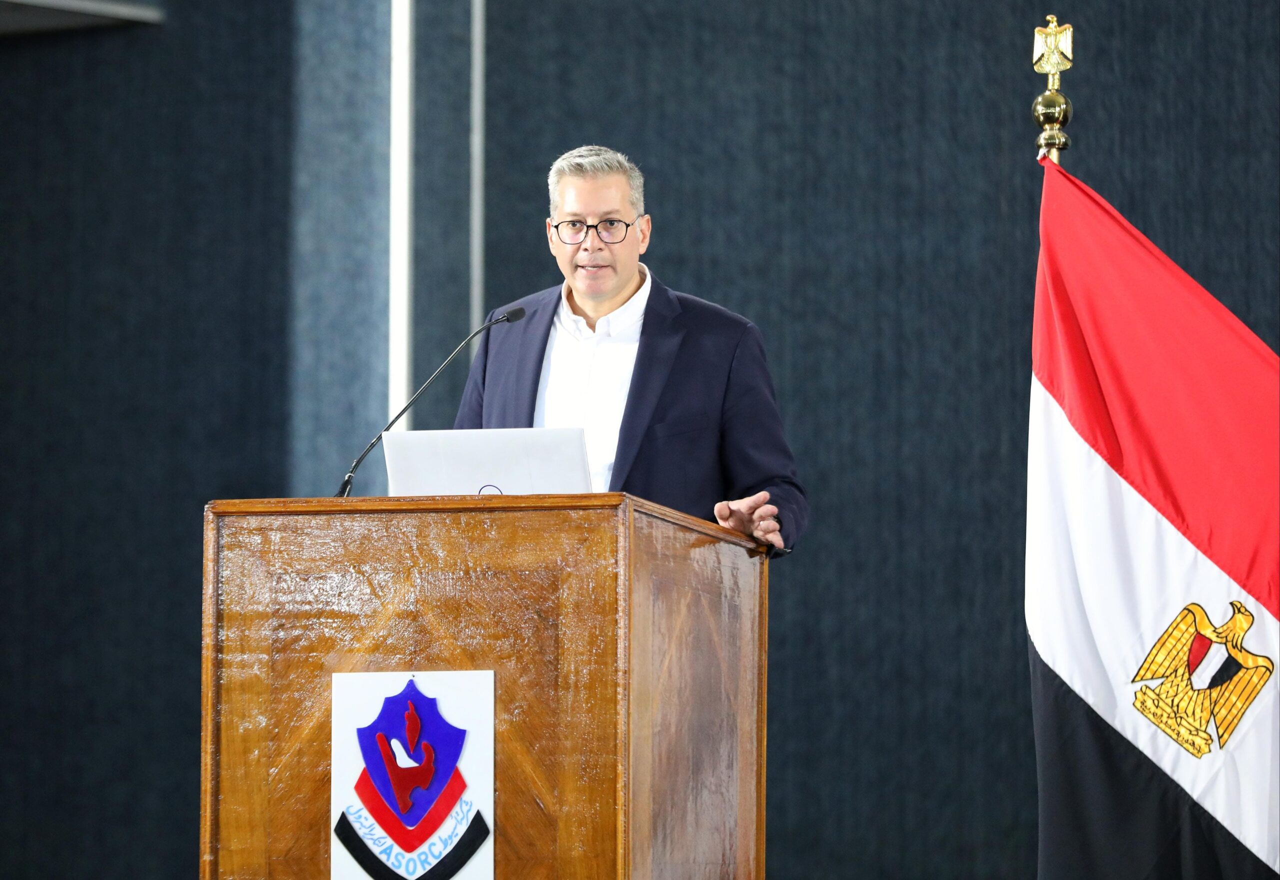 وزير البترول يؤكد على أهمية الابتكار في مجالات البحث والاستكشاف والإنتاج