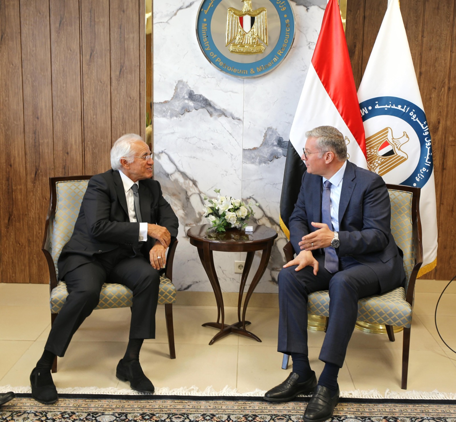 مصر واليونان تعززان التعاون في مجال الطاقة
