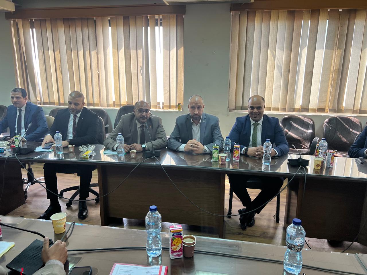 عاجل.. إعادة تشكيل هيئة مكتب نقابة البترول واختيار عباس صابر رئيسا و عايدة محي الدين أمين عام 