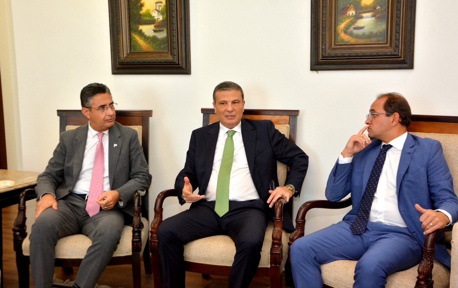 وزراء “الزراعة” و”التموين” و”المالية” يبحثون بعض الموضوعات المشتركة ومنها دراسة أسعار المحاصيل الاستراتيجية