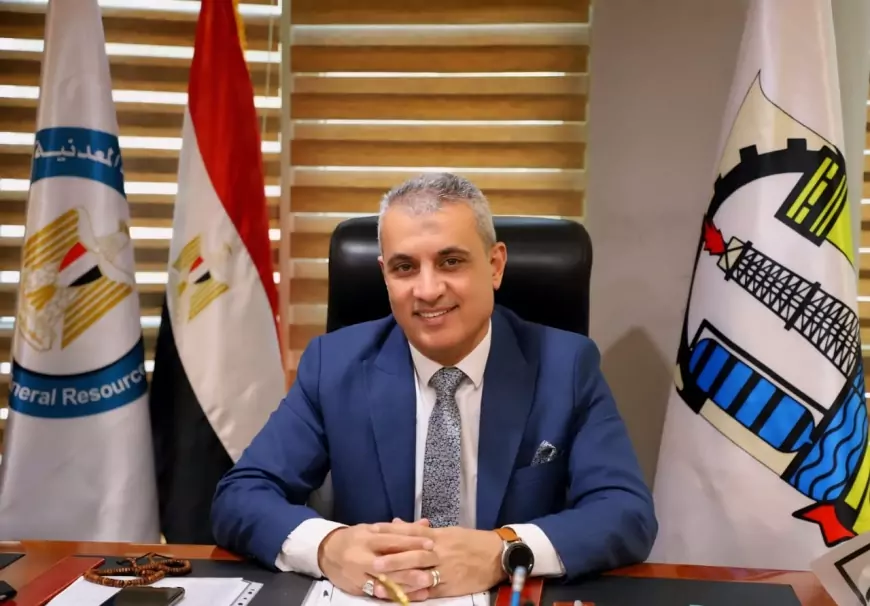 السروجى ووفد نقابة البترول والكيماويات بالاردن يتفقدان شركتى السويس و النصر للبترول