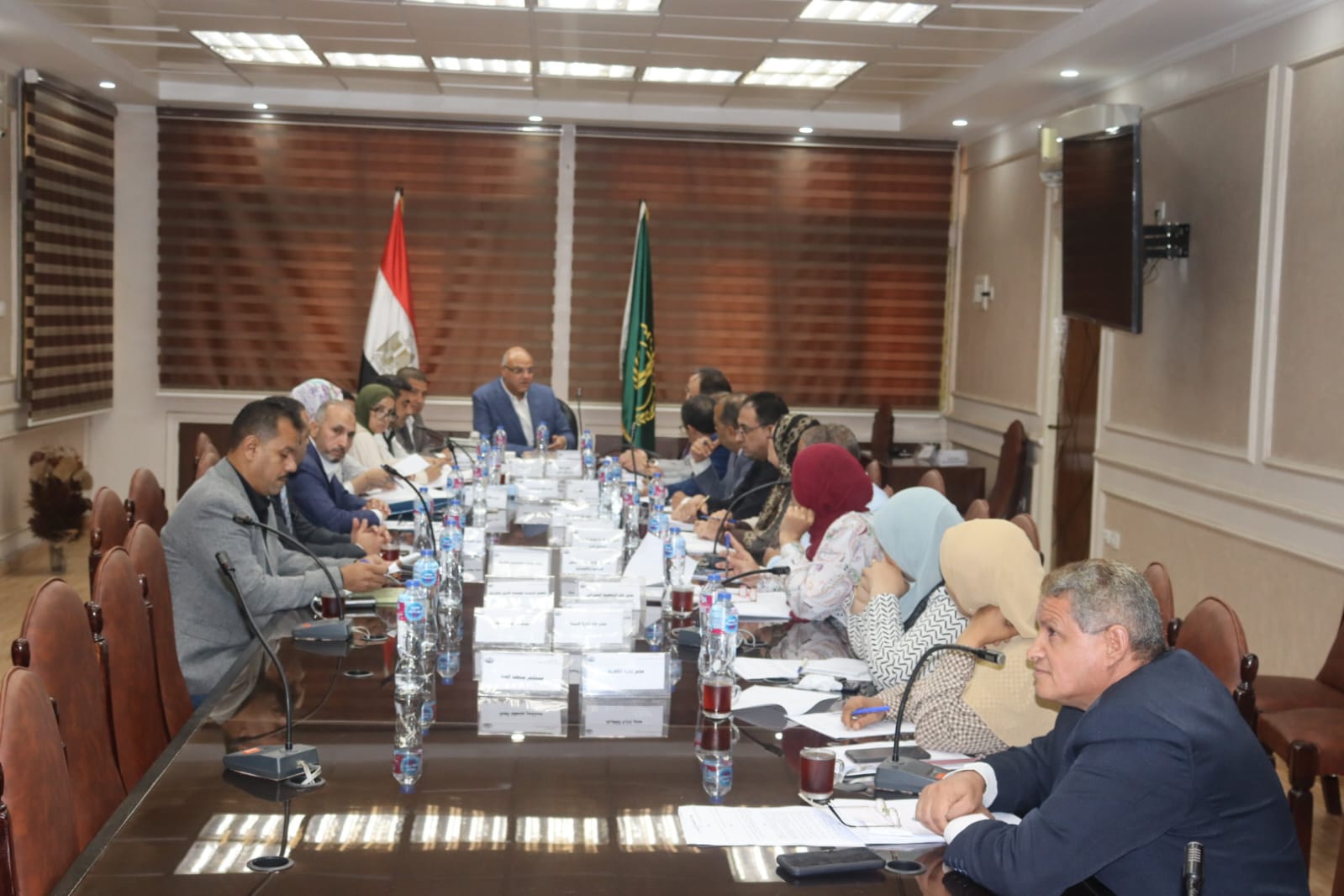 محافظ القليوبية يترأس اجتماع مجلس إدارة المناطق الصناعية لبحث ومناقشة طلبات المستثمرين