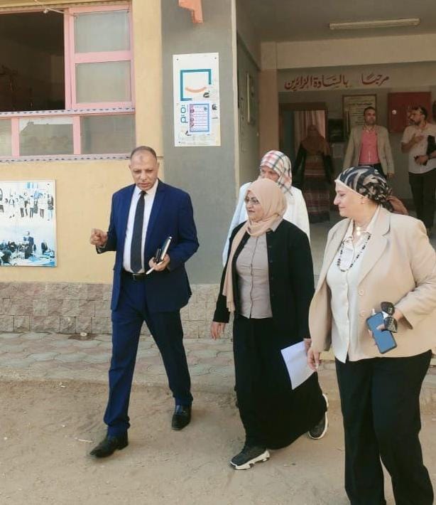 تعليم القليوبية ورئيس الإدارة المركزية في زيارة لإدارة شبين القناطر لمتابعة انتظام سير العملية التعليمية