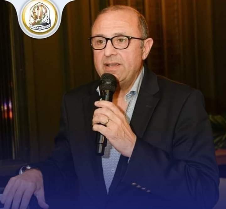 محمد سعده يهنئ الرئيس والشعب المصري والقوات المسلحة بذكرى انتصارات أكتوبر