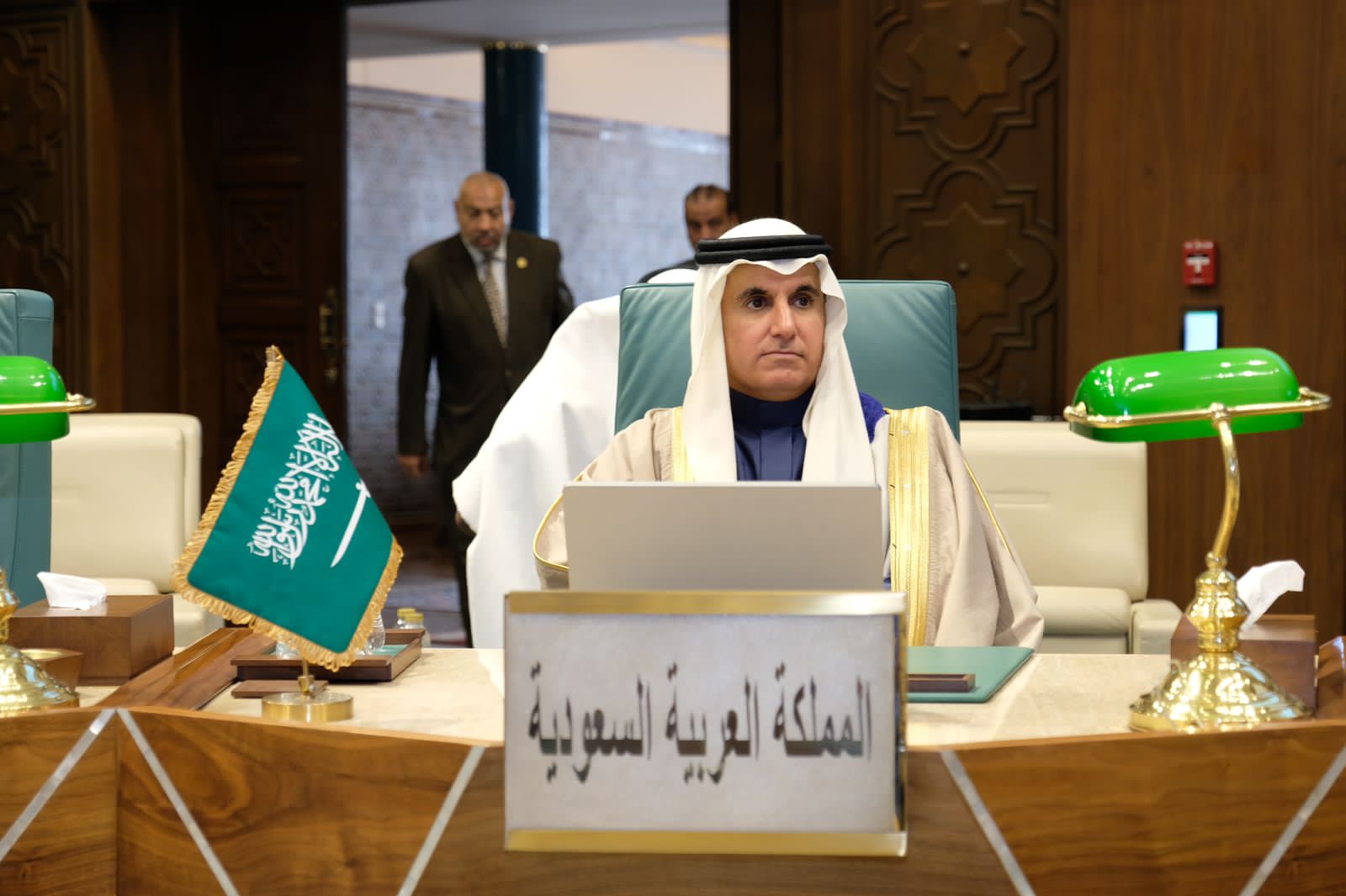 مندوب المملكة السعودية بالجامعة العربية: السعودية نجحت في توحيد الموقف العربي والإسلامي وخرجت برسائل قوية للغرب