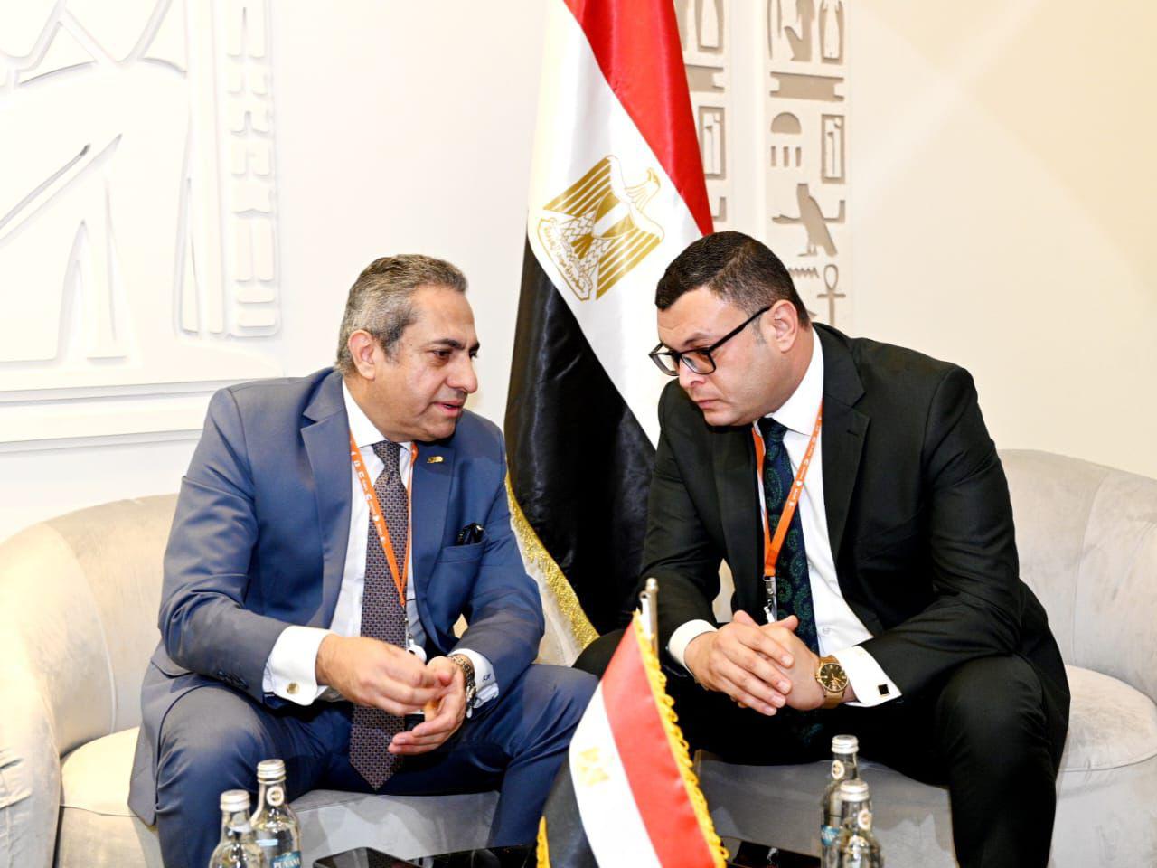وزير الإسكان ورئيس “شركة العاصمة” يتابعان موقف المشروعات التنموية ومشروعات المرافق بالعاصمة الإدارية 