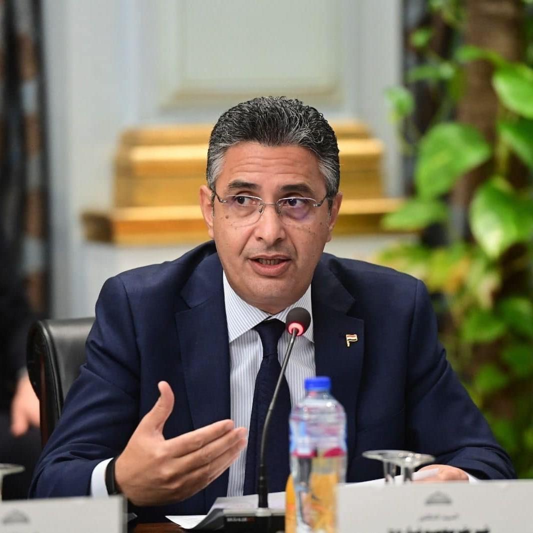 اليوم.. وزير التموين يفتتح أسواق اليوم الواحد بالقاهرة