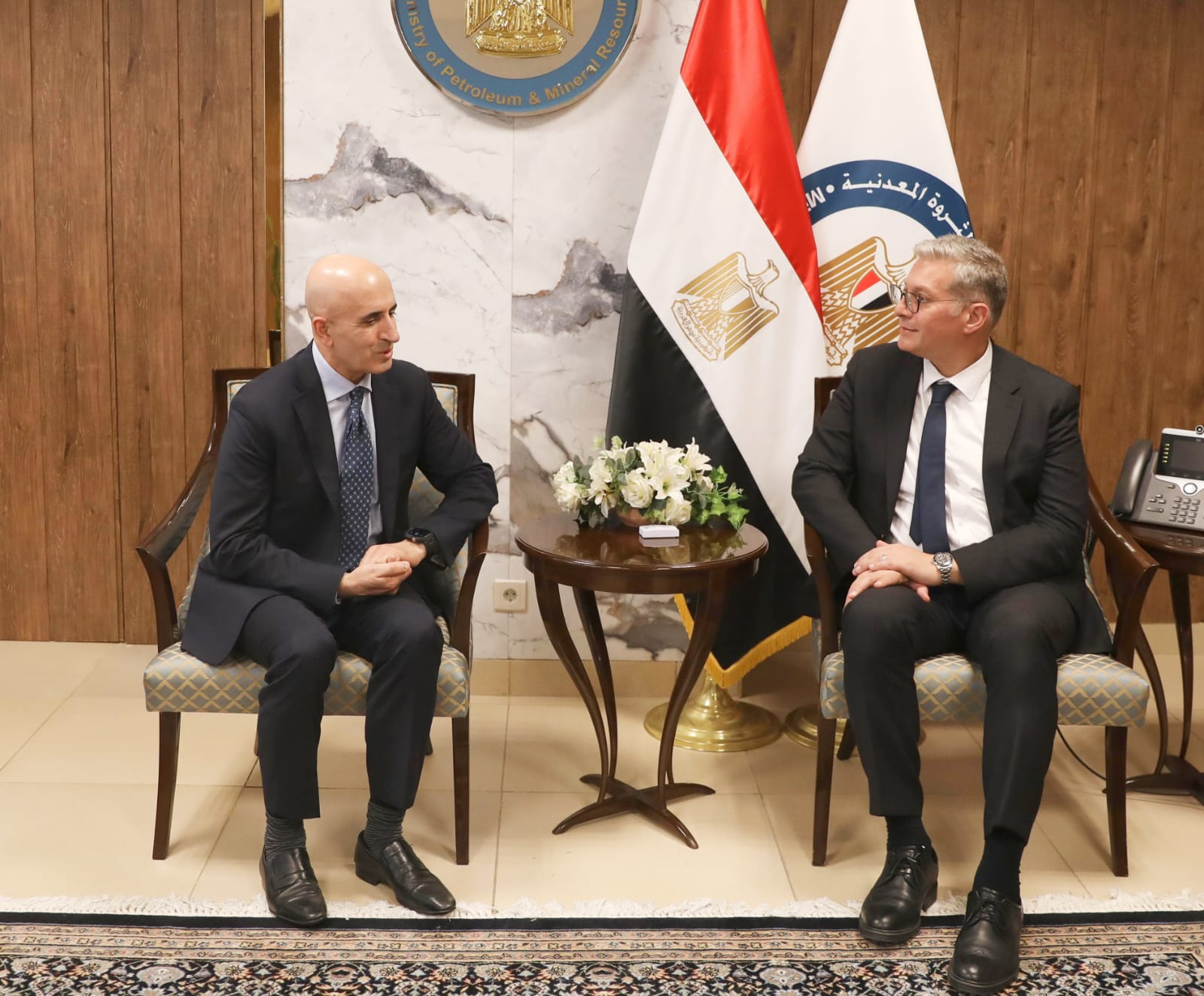 وزير البترول يلتقي برئيس شركة يدتيرا إنرجى الكندية لاستعراض برامج الحفر والعمليات في سيناء وكوم أمبو