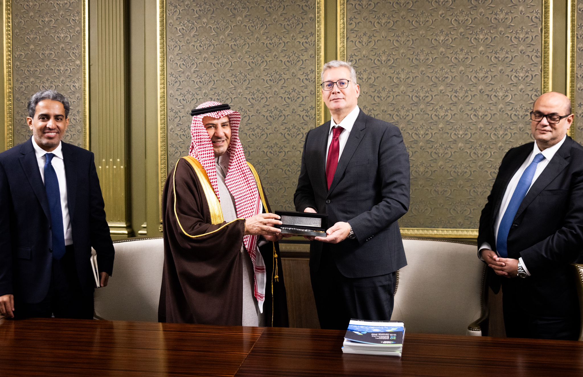 بدوي والمديفر يبحثان تعزيز التعاون المصري السعودي في قطاع التعدين