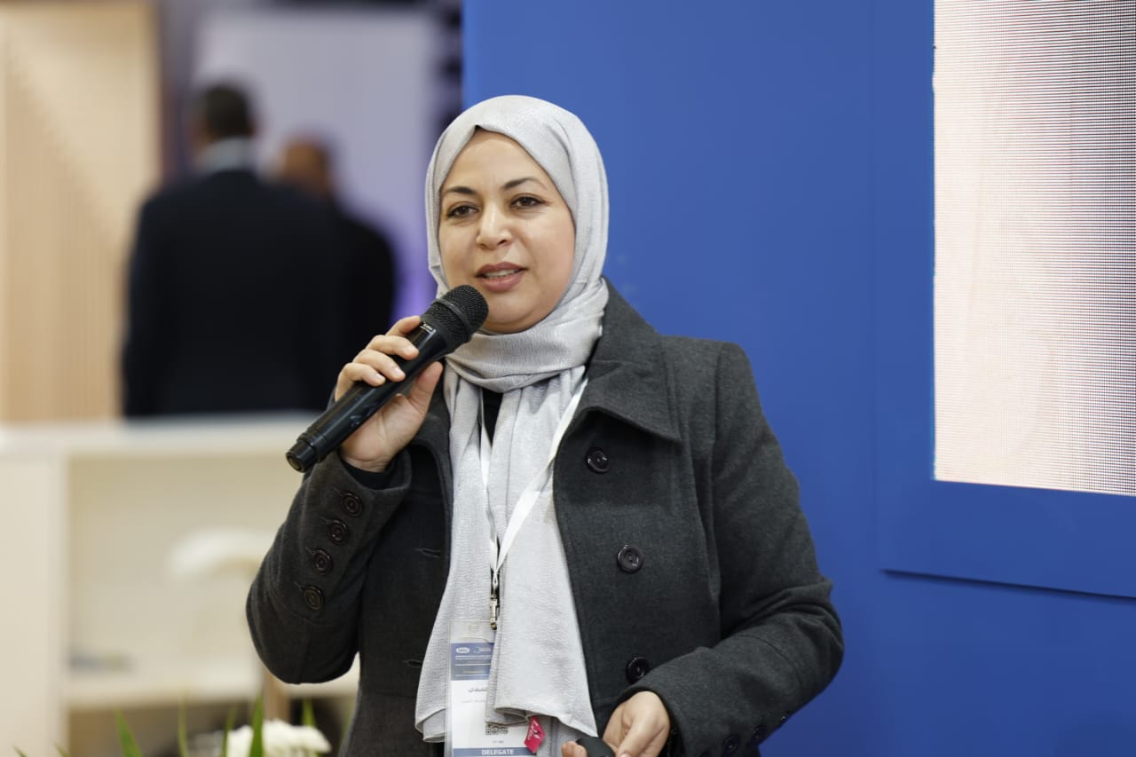 الشركة القابضة لمياه الشرب والصرف الصحي تناقش تطبيقات الذكاء الاصطناعي وأنظمة الإنذار المبكر في معرض IWWI 2024