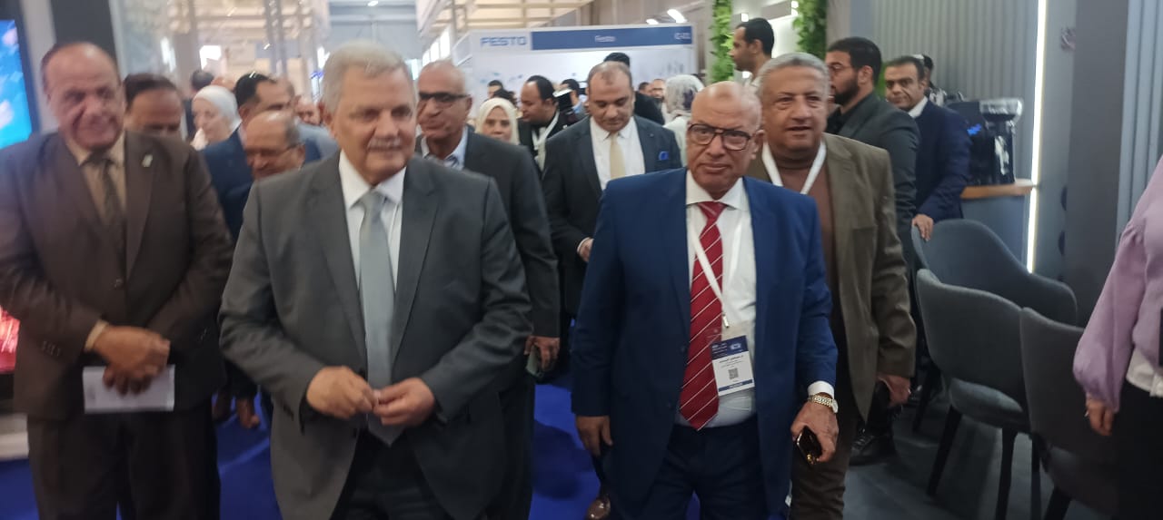 شركة مياه الشرب بالإسكندرية تشارك في المعرض الدولي لتكنولوجيا المياه والصرف الصحي IWWI