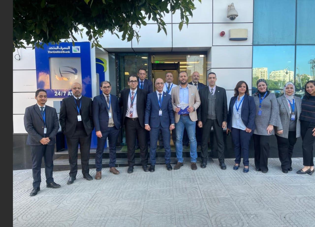 المصرف المتحد يعلن موعد انطلاق «الساعة الذهبية» بجميع فروعه ال68