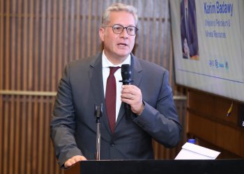 وزير البترول يشيد بطاقات الشباب في ختام برنامج محاكاة الصناعة لجمعية مهندسي البترول