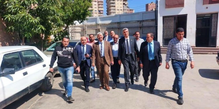 رئيس جنوب الدلتا للكهرباء يقود حملة مكبرة ضد سرقة التيار ويؤكد دعمه لأي مقترحات لتطوير الأداء