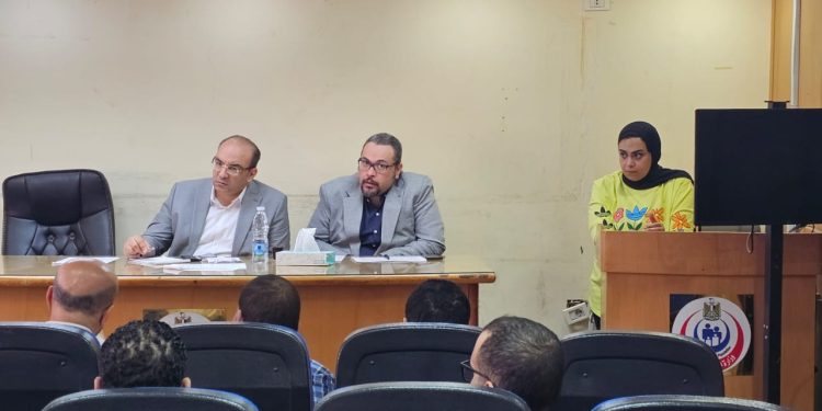 وكيل صحة الدقهلية يترأس اجتماع رؤساء أقسام العظام لبحث تطوير الأداء والخدمة الطبية