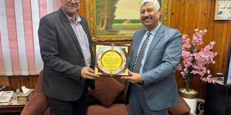 تكريم المستشار المالي بجنوب الدلتا للكهرباء