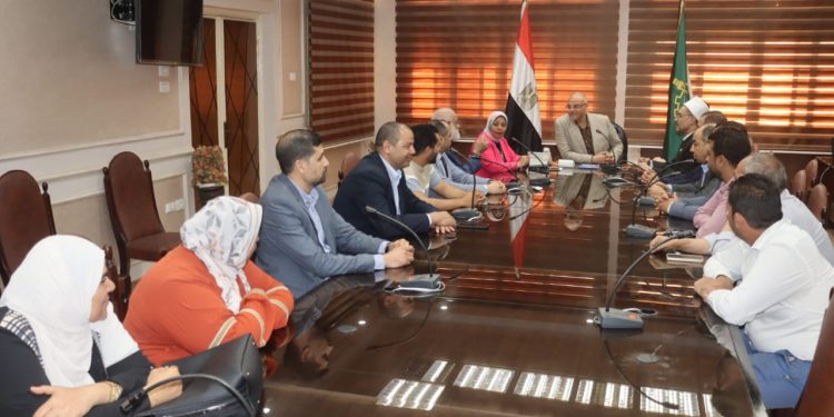 محافظ القليوبية يلتقي بالمشرفين الفائزين في بعثة حجاج الجمعيات الأهلية للعام ١٤٤٦هـ ٢٠٢٥م