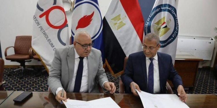 بروتوكول تعاون بين “التعاون للبترول “و”بوتاجاسكو”لتسويق الزيوت والكيماويات