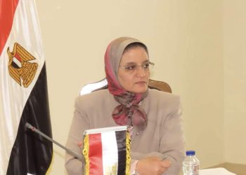 “المصرية لنقل الكهرباء” توقّع عقدًا لتنفيذ مشروع لتغذية المرحلة الثالثة من القطار الكهربائي LRT3