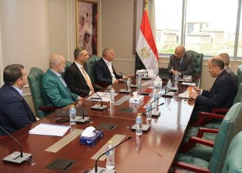 وزير الكهرباء يبحث مع مجموعة “السويدي اليكتريك”مستجدات تنفيذ مشروعات الشركة فى قطاعات الإنتاج والنقل 