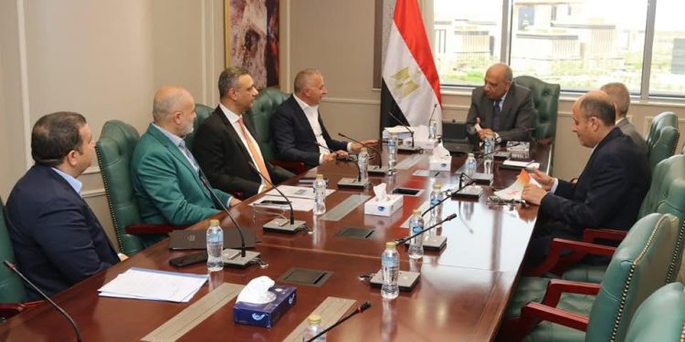 وزير الكهرباء يبحث مع مجموعة “السويدي اليكتريك”مستجدات تنفيذ مشروعات الشركة فى قطاعات الإنتاج والنقل 