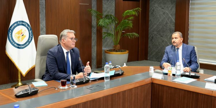  وزير البترول: ندعم التوسع الخارجي لشركة الحفر المصرية وتنمية أعمالها في السعودية والكويت 