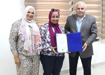 حصول مدير إدارة الجودة ب”الخدمات الطبية”علي شهادة GAHAR EGY CAP
