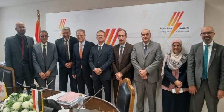 جابر دسوقي يترأس اجتماع الجمعية العمومية لـ “شرق الدلتا لإنتاج الكهرباء” لاعتماد موازنة 2025/2026