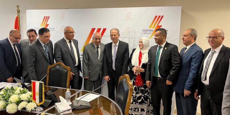 شمال الدلتا لتوزيع الكهرباء تعتمد موازنة 2025/2026.. استثمارات تتجاوز 1.3 مليار جنيه لتطوير الشبكة
