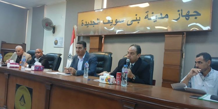 رئيس جهاز تنمية بني سويف: بيع محال تجارية بمزاد علني.. وإزالة مخالفات بناء بالمدينة