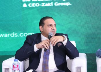 أحمد زكي: قرار ربط التصدير بإدخال الحصيلة عبر البنوك خطوة في صالح الصادرات وحماية للاقتصاد الوطني