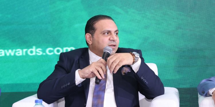أحمد زكي: قرار ربط التصدير بإدخال الحصيلة عبر البنوك خطوة في صالح الصادرات وحماية للاقتصاد الوطني