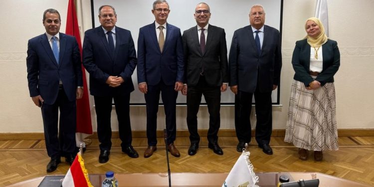 البنك الزراعي يستقبل وزير زراعة جمهورية صربيا لتعزيز التعاون والاطلاع على جهود البنك في دعم التنمية الزراعية