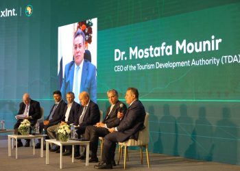 منتدى بناة مصر 2025 يعرض تجارب الدول في تطوير وتشغيل المدن الساحلية المستدامة