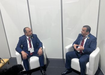 وزير قطاع الأعمال يلتقي وزير الطاقة والمناجم الجزائري لبحث توسيع آفاق التعاون الاستثماري والشراكة