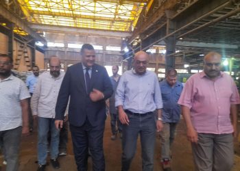 تعاون مثمر بين عمالقة الصناعة.. “النحاس المصرية” تستقبل “مصر للألومنيوم” لبحث سبل الشراكة