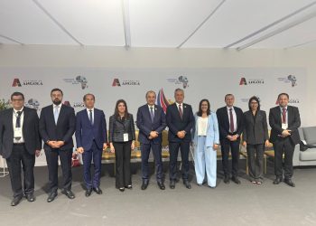 وزير قطاع الأعمال يبحث مع وزير الاستثمار المغربي تعزيز التعاون والتكامل الاقتصادي العربي والأفريقي