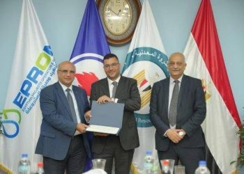 أنوبك” تحتفي بتخريج دفعة جديدة من المدربين المعتمدين لتعزيز الكفاءات في صعيد مصر