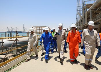  وزير البترول والثروة المعدنية يتفقد استعدادات وتجهيزات ميناء سونكر لاستقبال سفينة “Energos Power”