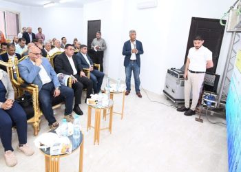 وزير الإسكان ومحافظ القليوبية يتابعان مشروعات مياه الشرب والصرف الصحى بالمبادرة الرئاسية “حياة كريمة”