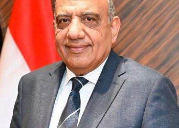 وزير الكهرباء يتابع ربط محطتي محولات جرزا وغرب بكر بمحافظتي الجيزة والبحر الأحمر على الشبكة الكهربائية