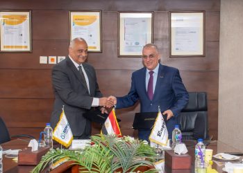 “إنــبى ” و “إيبروم” توقّعان اتفاقية تعاون في مجال المشروعات