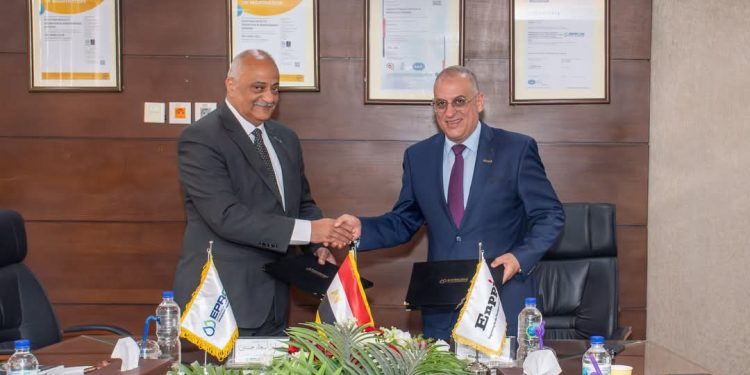 “إنــبى ” و “إيبروم” توقّعان اتفاقية تعاون في مجال المشروعات
