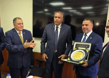 اتحاد بنوك مصر يكرّم القطاع القانوني بالبنك التجاري الدولي تقديراً لمساهماته في دعم النزاعات القضائية المصرفية
