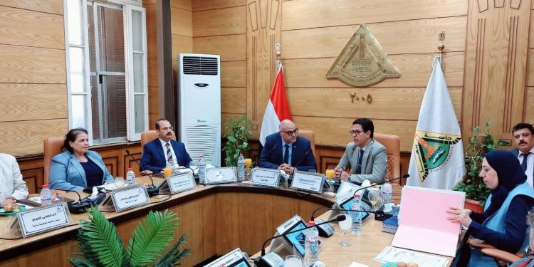 مجلس جامعة بنها يعلن أسماء الفائزين بجوائز الجامعة